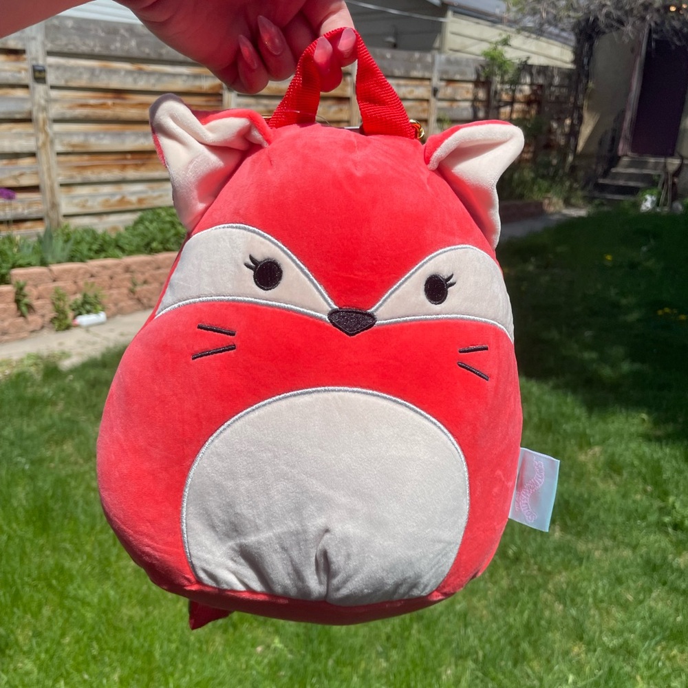 Squishmallow Fifi the Fox Plush Backpack